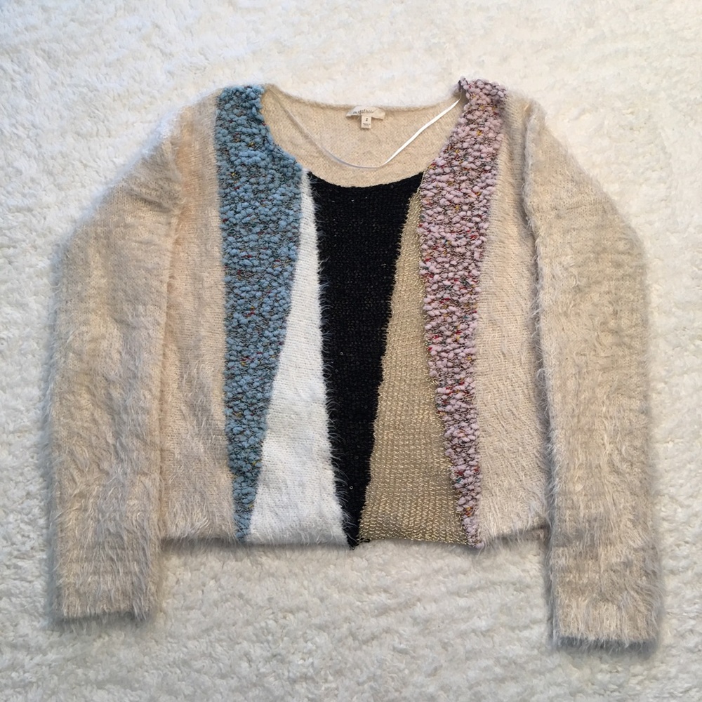 Buckle Mystree Sweater